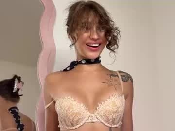 Welcome back <3 I am Elsa, ntmu ^^ i am #new here and #shy #skinny #18 #teen and  Goal : delete my bra ( make handbra )^^ [70 tokens remaining]