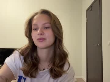 Hi, im Mia, its my first day here . Goal - unbound my pants. #new #18 #shy #bigass #teen [0 tokens remaining]