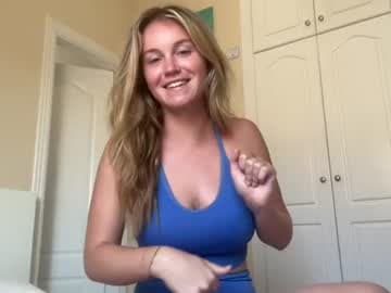 outfit change  🥰 #18 #teen #fun #blonde #aussie [307 tokens remaining]