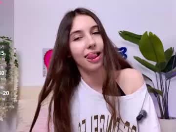 Goal: peek bra🫣👄Hello there! I'm Naomi, glad to see you all. Its my fifth time stream here...hope to your support❤️ #new #shy #teen #18 #natural   [199 tokens remaining]