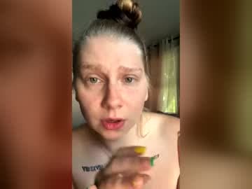 Topless the rest of the live. [800 tokens remaining]