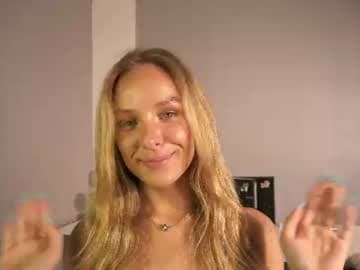 Heyyy, Im Anna, This is my first day here 🎯 Hand bra!!!!!!!!! [664 tokens left] #shy #18 #new #natural #blonde
